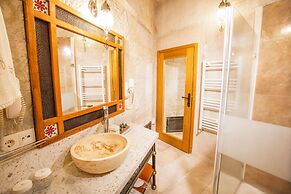 Imperial Cave Suites & Spa