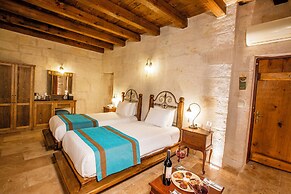 Imperial Cave Suites & Spa