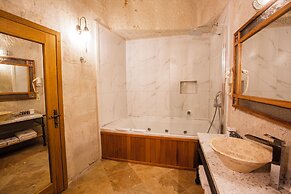 Imperial Cave Suites & Spa