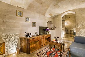 Imperial Cave Suites & Spa