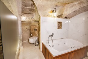 Imperial Cave Suites & Spa