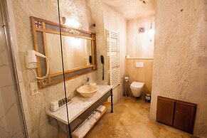 Imperial Cave Suites & Spa