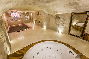 Imperial Cave Suites & Spa
