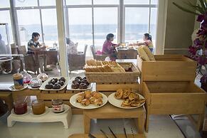 Aristocrat Residence & Hotel