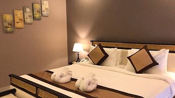 Aristocrat Residence & Hotel