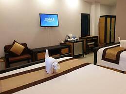 Aristocrat Residence & Hotel