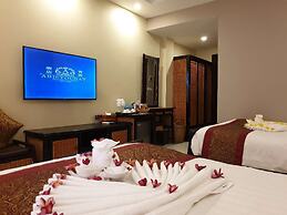 Aristocrat Residence & Hotel