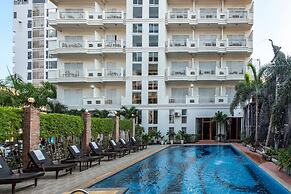 Aristocrat Residence & Hotel