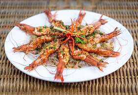 Aristocrat Residence & Hotel