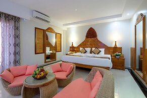 Aristocrat Residence & Hotel