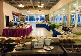 Aristocrat Residence & Hotel