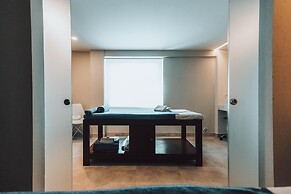 Eliros Mare Beachfront Poem Hotel