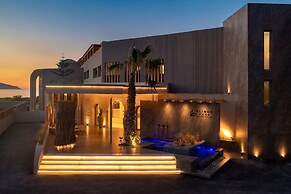 Eliros Mare Beachfront Poem Hotel