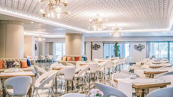 Royal Taj Mahal - All Inclusive