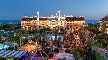 Royal Taj Mahal - All Inclusive