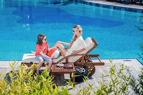 Royal Taj Mahal - All Inclusive