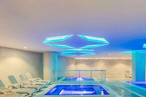 Royal Taj Mahal - All Inclusive