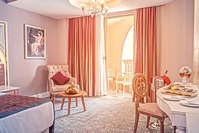 Royal Taj Mahal - All Inclusive