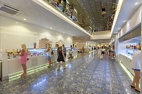 Royal Taj Mahal - All Inclusive