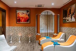 Royal Taj Mahal - All Inclusive