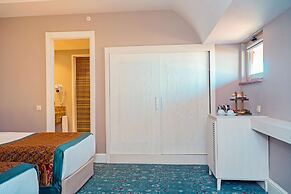 Royal Taj Mahal - All Inclusive