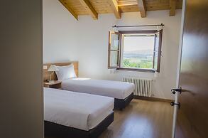 Elliot Osteria e Dormire in collina