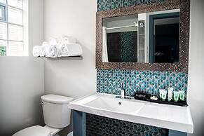 American Classic Inn