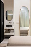Hotel Oasis