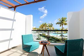 TRS Cap Cana Waterfront & Marina Hotel - Adults Only