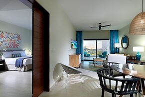 TRS Cap Cana Waterfront & Marina Hotel - Adults Only