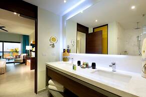 TRS Cap Cana Waterfront & Marina Hotel - Adults Only