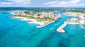 TRS Cap Cana Waterfront & Marina Hotel - Adults Only