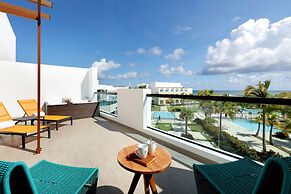 TRS Cap Cana Waterfront & Marina Hotel - Adults Only