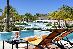 TRS Cap Cana Waterfront & Marina Hotel - Adults Only