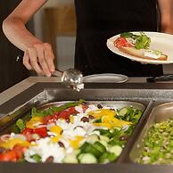 Vrissaki Beach Hotel