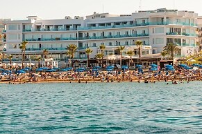 Vrissaki Beach Hotel