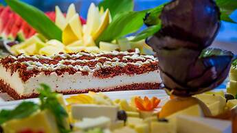 Vrissaki Beach Hotel