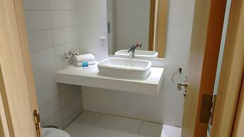 Vrissaki Beach Hotel