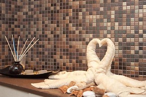 Vrissaki Beach Hotel