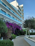 Vrissaki Beach Hotel