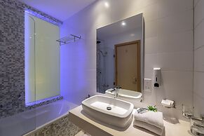 Vrissaki Beach Hotel