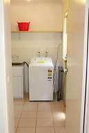 Australian Home Away Ringwood at Bardia