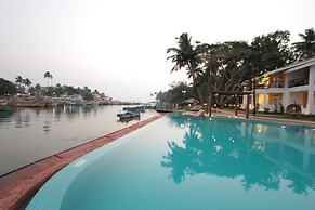 Acron Waterfront Resort