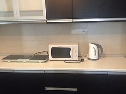 Luxury Service Suite At Taragon KL