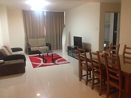 Luxury Service Suite At Taragon KL