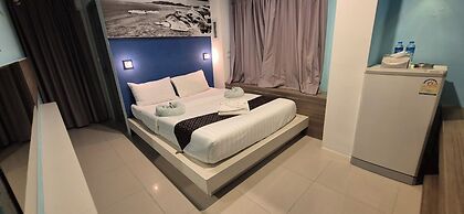 Hotel The Journey Patong New