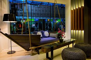 Hotel The Journey Patong New