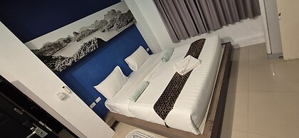 Hotel The Journey Patong New