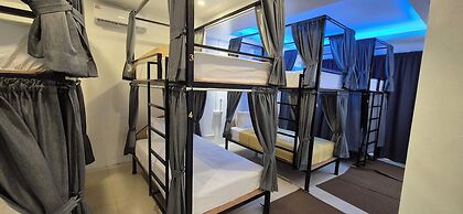 Hotel The Journey Patong New