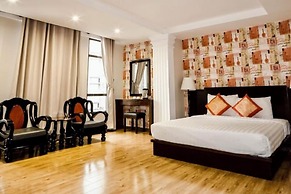 Little Brick Saigon Hotel